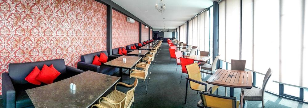 The 1O1 Malang Oj Hotel Ngoại thất bức ảnh