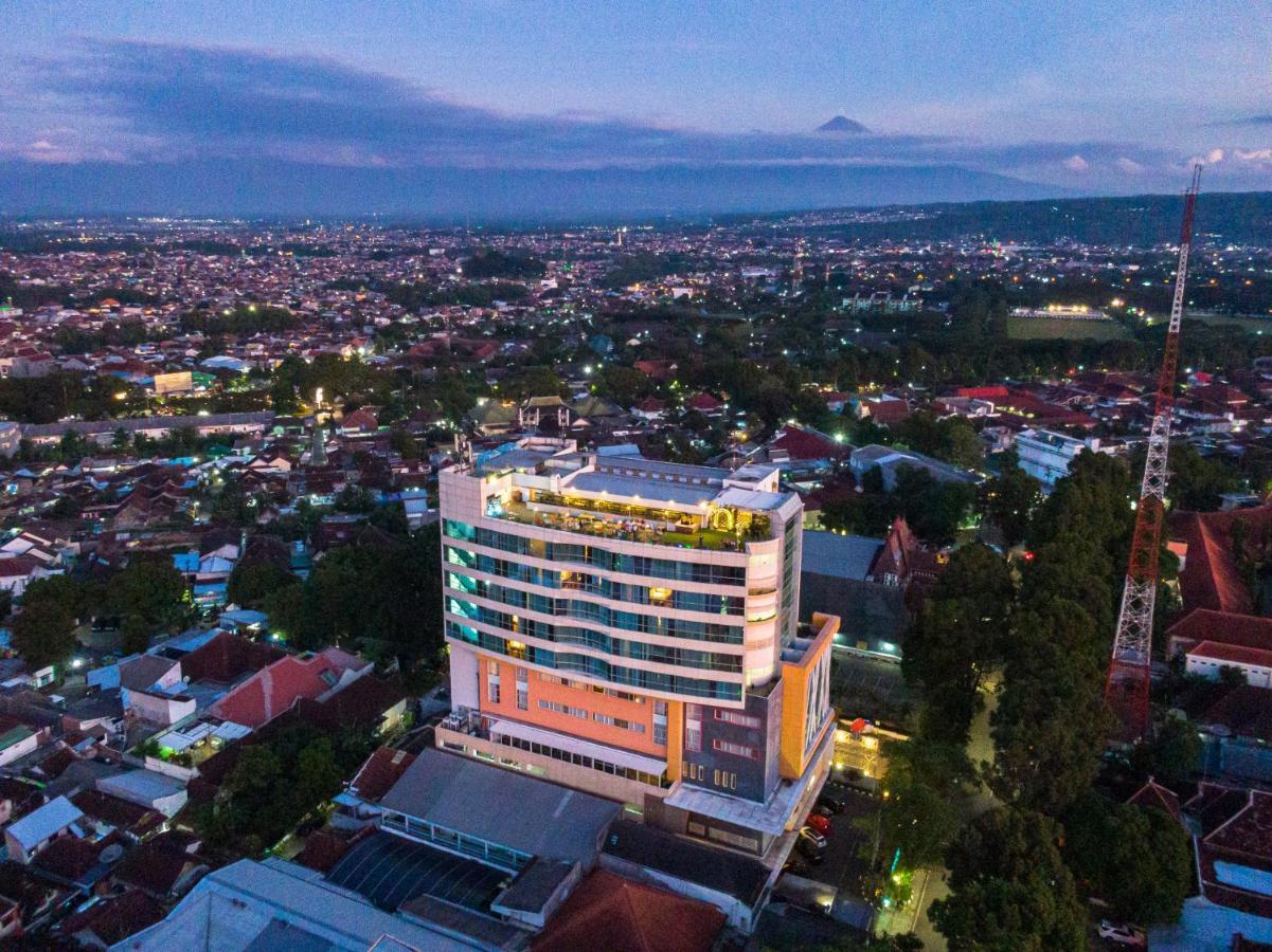 The 1O1 Malang Oj Hotel Ngoại thất bức ảnh