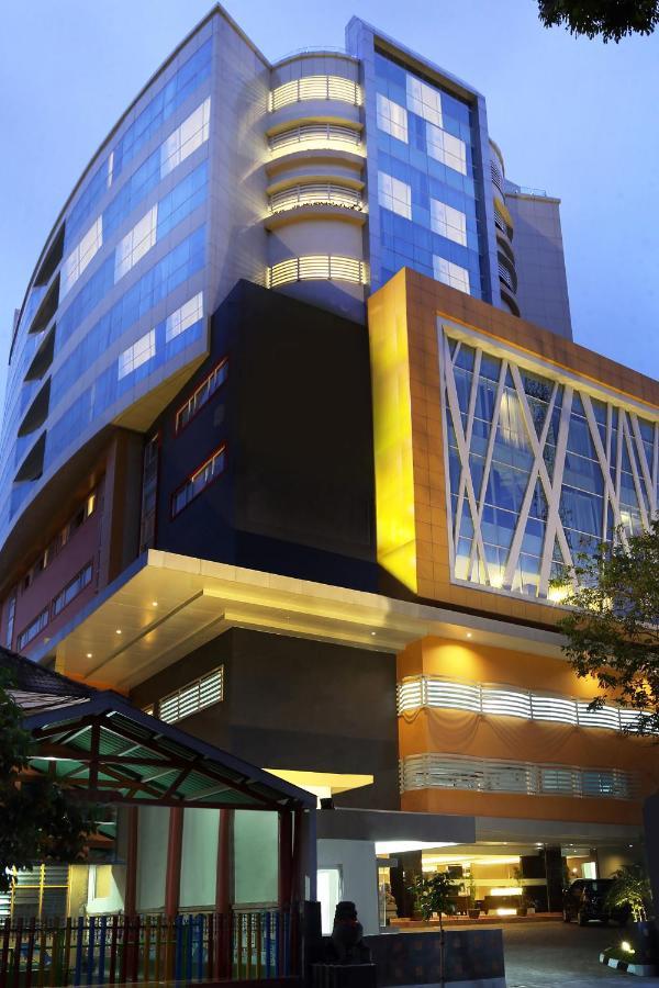 The 1O1 Malang Oj Hotel Ngoại thất bức ảnh