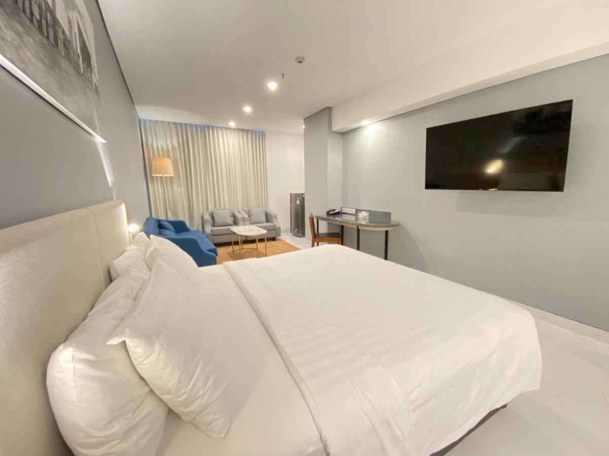 The 1O1 Malang Oj Hotel Ngoại thất bức ảnh