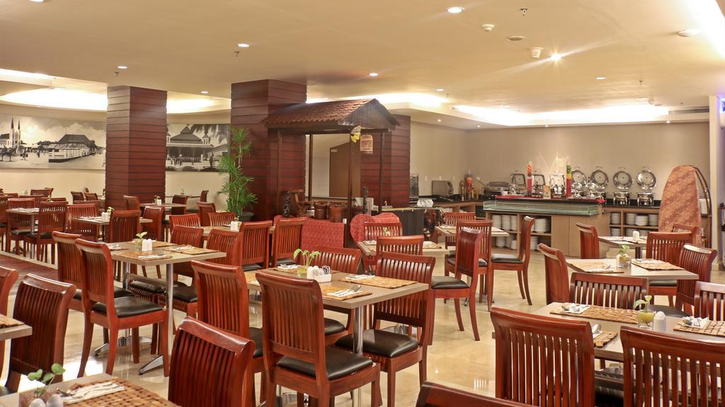 The 1O1 Malang Oj Hotel Ngoại thất bức ảnh